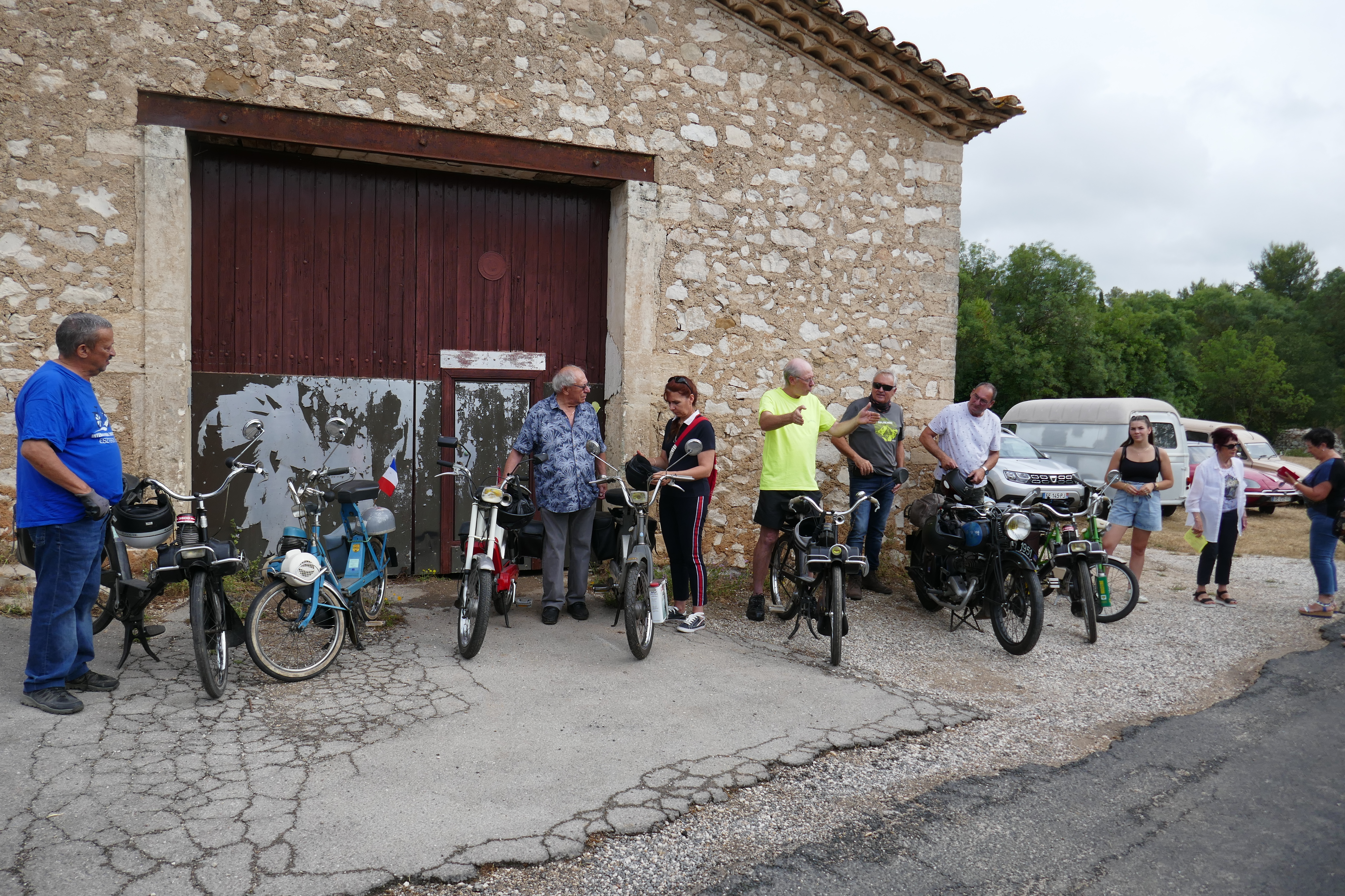 balade 2 roues à combaillaux